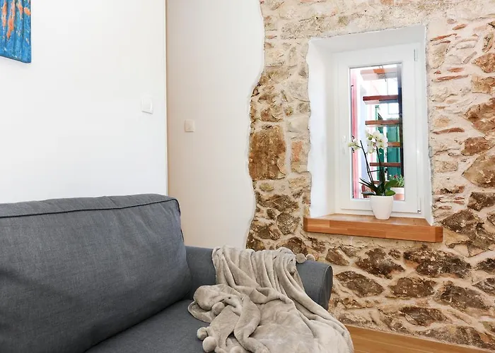 House Of Milka * Ζαντάρ